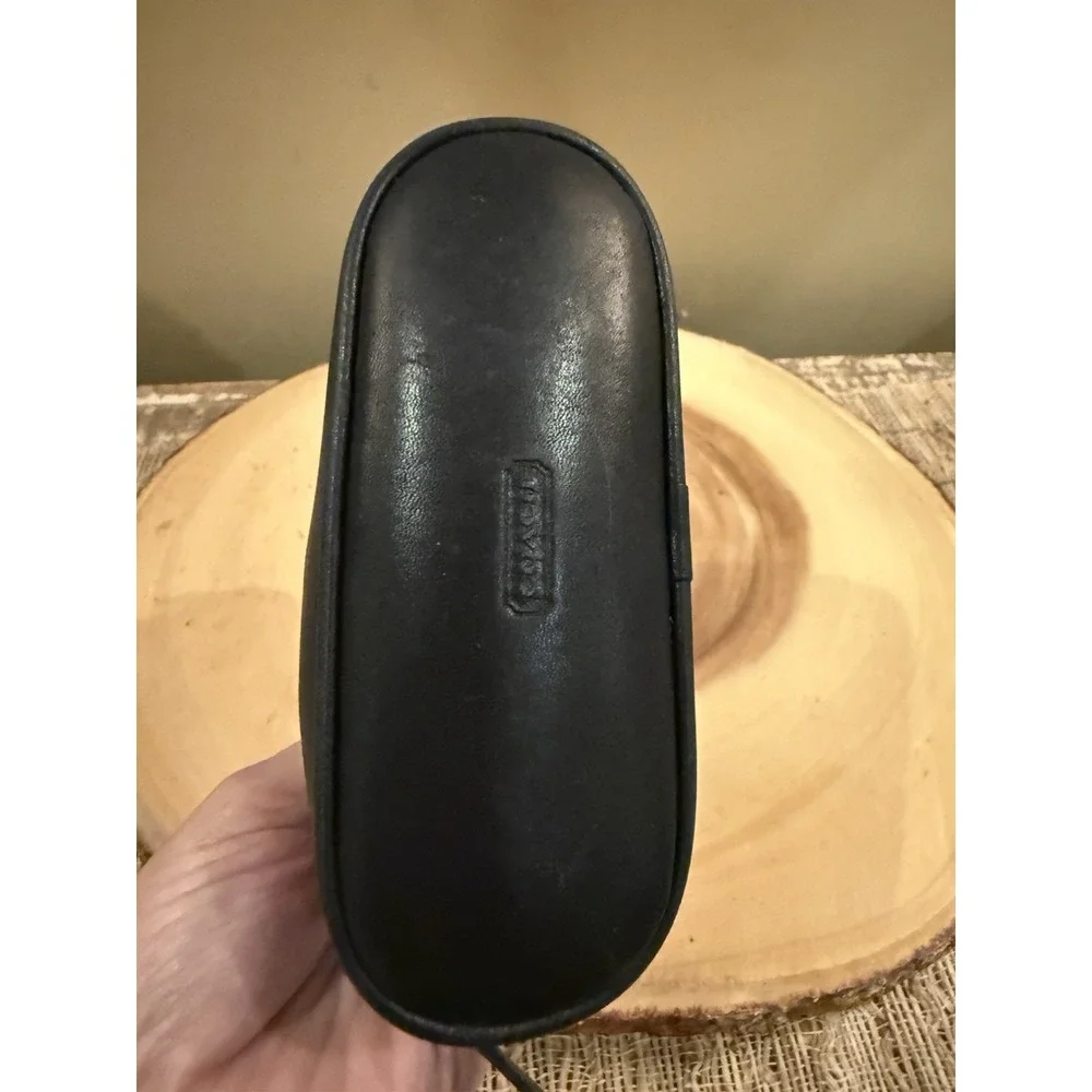 Coach Classic Vintage Dome Black‎  Leather Legacy Rare Zip Coin Purse Cosmetic